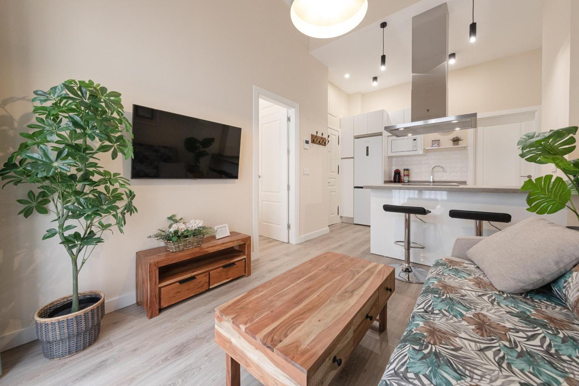 San Luis Downtown & Pool Apartment Севилья Экстерьер фото